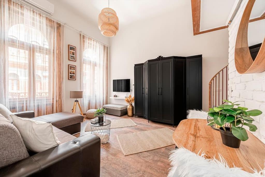 Brendon Design Home Budapest Luaran gambar