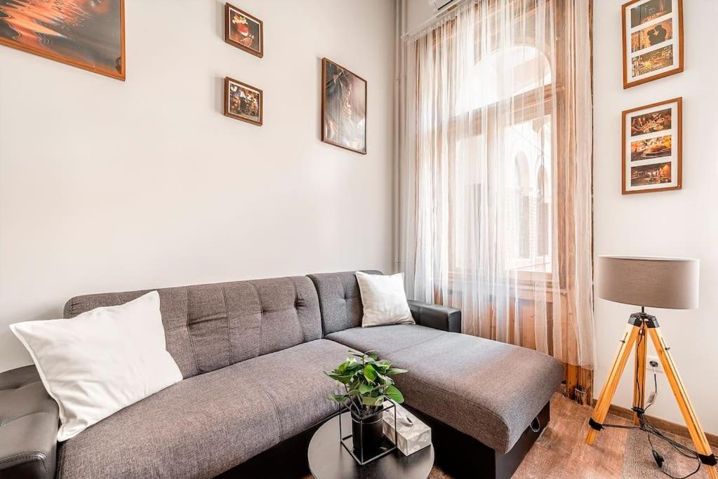 Brendon Design Home Budapest Luaran gambar