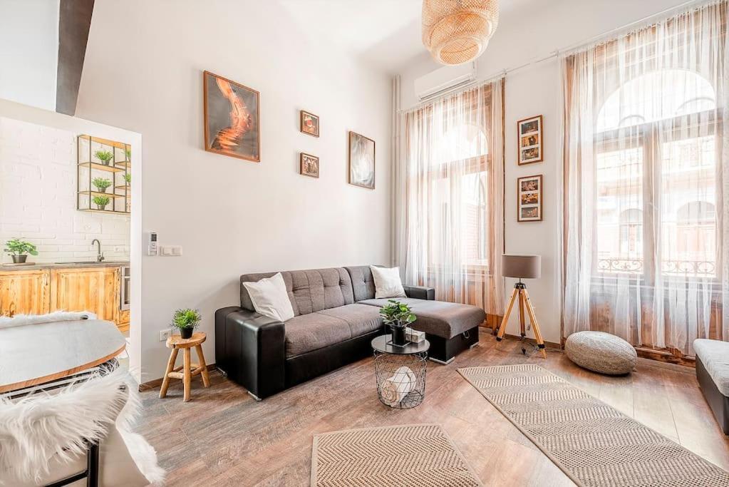 Brendon Design Home Budapest Luaran gambar