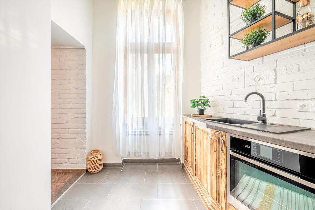 Brendon Design Home Budapest Luaran gambar